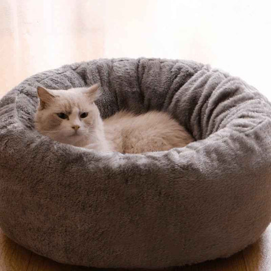 Plush Donut Dog Bed – Fluffy Round Kennel Cushion for Dogs & Cats
