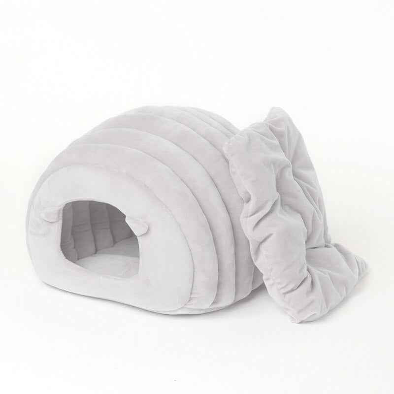 Winter Cat Cave Bed – Warm Enclosed Nest for Indoor Cats